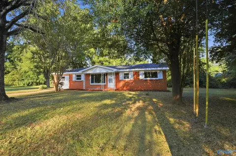 3108 N Nevel Cir, Huntsville, AL 35810