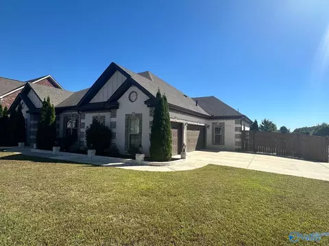 125 Ramsbrook Dr, Madison, AL 35757