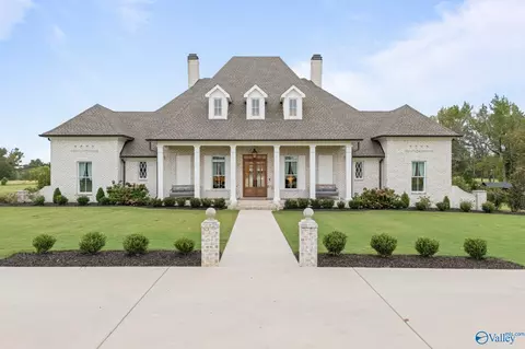 1716 Bethel Rd, Hartselle, AL 35640
