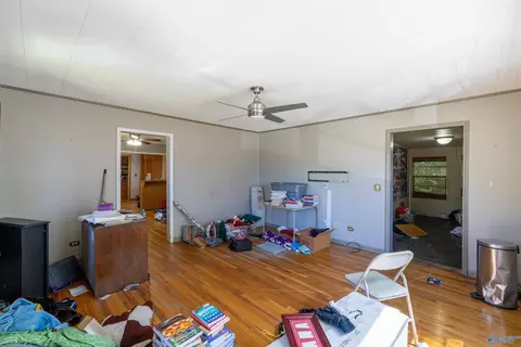 Living - 10535 Highway 269, Parrish, AL 35580 photo 3 of 3