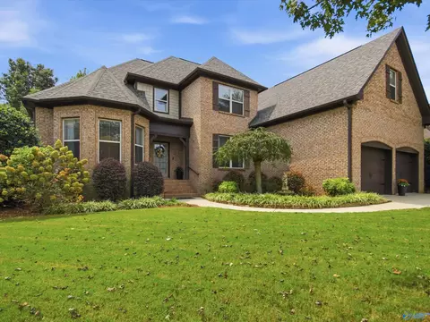 107 Spotted Fawn Rd, Madison, AL 35758