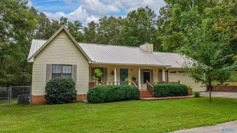 11364 Alabama Highway 117, Valley Head, AL 35989