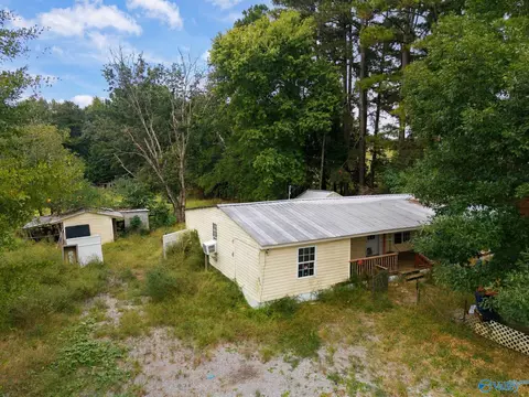 1166 Highway 36, Hartselle, AL 35640