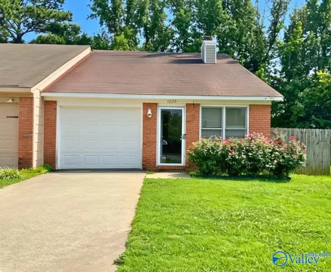 1629 Browning Dr, Decatur, AL 35603