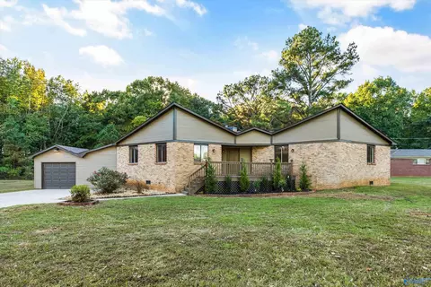 186 Dawn Dr, Toney, AL 35773