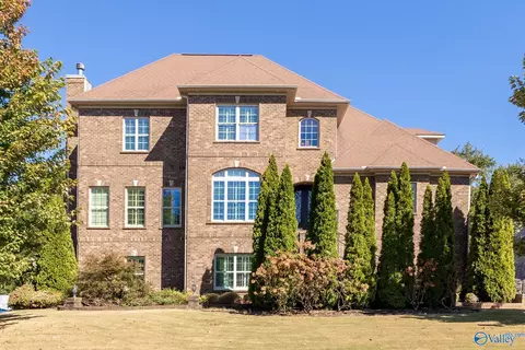 146 Forest Ridge Dr, Huntsville, AL 35806