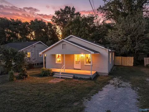 2813 Barbara Dr, Huntsville, AL 35816