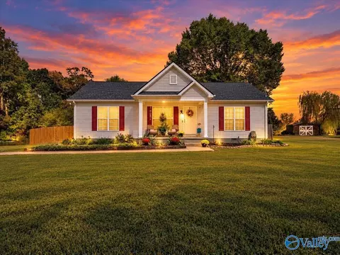 2620 Black Rd, Prospect, TN 38477