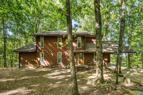 274 Hillside Rd, Huntsville, AL 35811