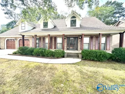 2321 Shelburne Ave, Decatur, AL 35603