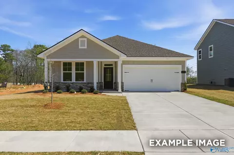 204 Hibiscus Dr, Hazel Green, AL 35750
