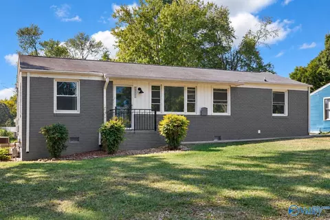 2205 E Arbor Dr, Huntsville, AL 35811