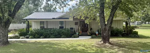 58 Bailey Ave, Rainsville, AL 35986