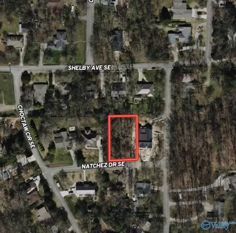 4309 Natchez Dr, Huntsville, AL 35801