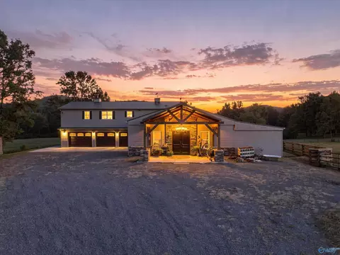 53 Days Gap Rd, Falkville, AL 35622