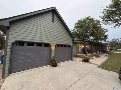 Exterior - 1807 Apache Dr, Albertville, AL 35950 photo 1 of 2