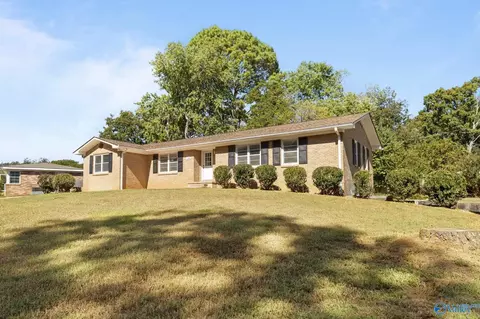 116 Meadow Dr, Madison, AL 35758
