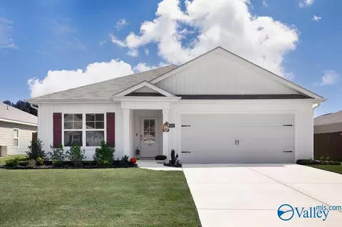 10097 Anders Way, Owens Cross Roads, AL 35763