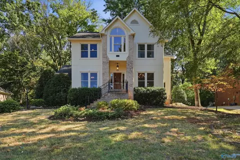 2110 Greenslope Trl, Huntsville, AL 35802