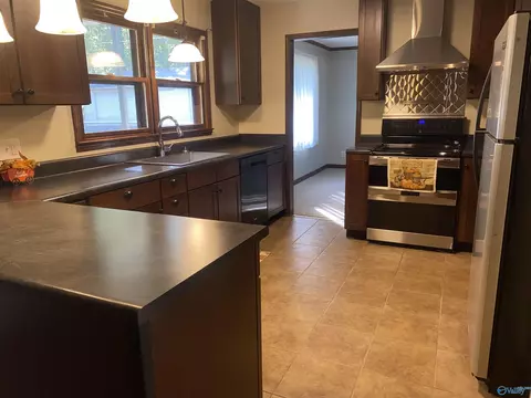 Kitchen - 6108 County Road 222, Trinity, AL 35673 photo 3 of 3