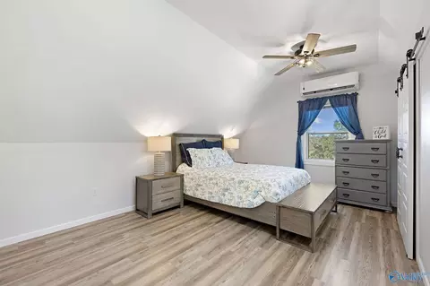Bedroom - 331 Ayers Cir, Grant, AL 35747 photo 2 of 4