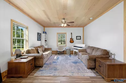 Living - 331 Ayers Cir, Grant, AL 35747 photo 1 of 1