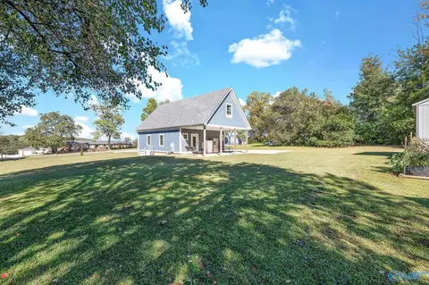 Exterior - 331 Ayers Cir, Grant, AL 35747 photo 6 of 8