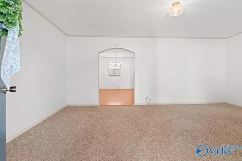 Living - 273 Mcpeters Rd, Grant, AL 35747 photo 3 of 3