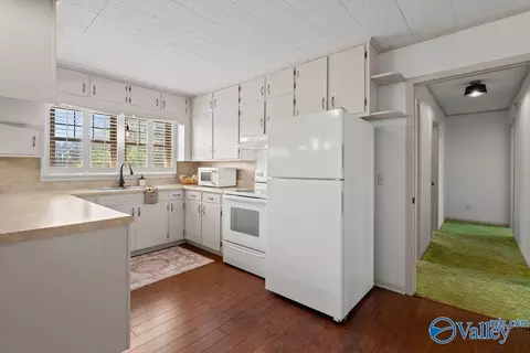 Kitchen - 273 Mcpeters Rd, Grant, AL 35747 photo 1 of 5