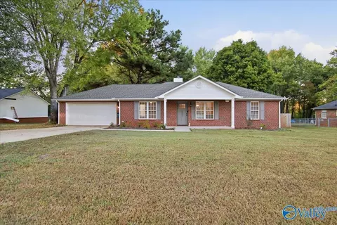 2353 Grimwood Rd, Toney, AL 35773
