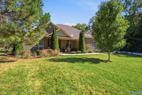 107 Tall Grass Cir, Huntsville, AL 35811