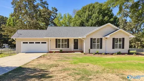 2680 Country Rd, Southside, AL 35907