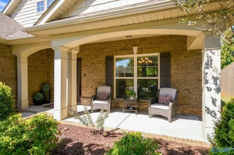 7339 Vidette Ln, Owens Cross Roads, AL 35763