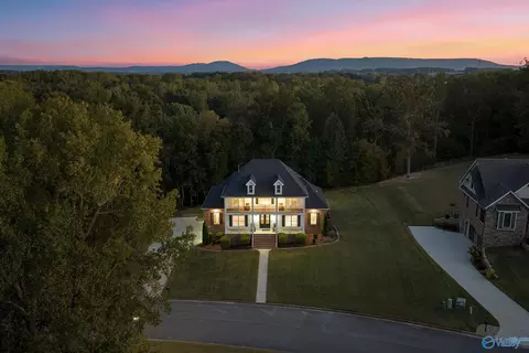 175 Edenshire Dr, Huntsville, AL 35811