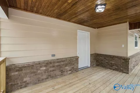 Exterior - 112 N Greenway Dr, Trinity, AL 35673 photo 5 of 11