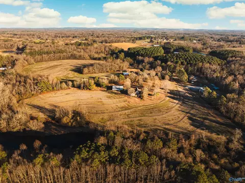 702 County Road 1, Boaz, AL 35957