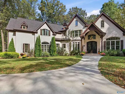 199 Toney Acres Dr, Toney, AL 35773