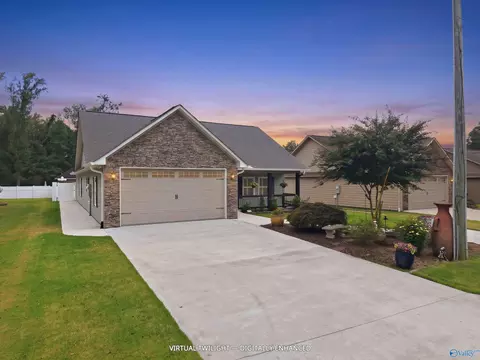 109 Rains Ave, Boaz, AL 35957