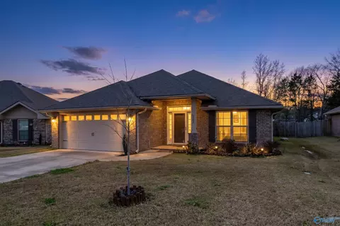 125 Bingham Way, New Market, AL 35761
