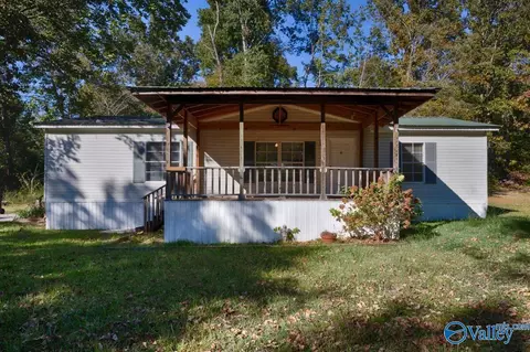 236 Pine Hill Cir, Laceys Spring, AL 35754