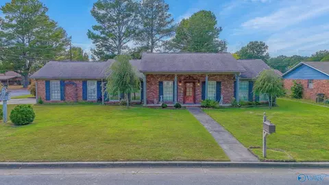 1221 Byron Ave, Decatur, AL 35601