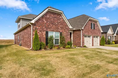 24490 Beacon Cir, Athens, AL 35613
