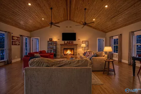 Living - 266 Robert Davis Rd, Langston, AL 35755 photo 1 of 5