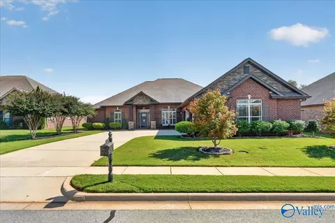 116 SW Walnut Cove Blvd, Huntsville, AL 35824