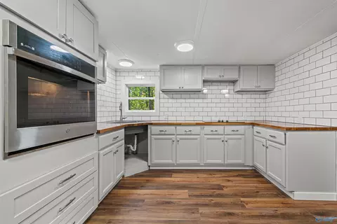 Kitchen - 285 County Road 905, Cedar Bluff, AL 35959 photo 1 of 3