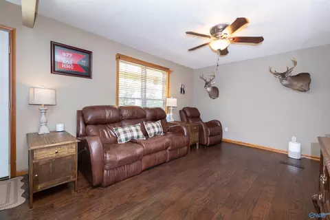 Living - 672 Kemp Rd, Hamilton, AL 35570 photo 1 of 1