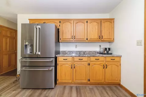 Kitchen - 672 Kemp Rd, Hamilton, AL 35570 photo 5 of 5