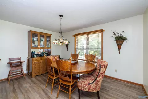 Dining - 672 Kemp Rd, Hamilton, AL 35570 photo 1 of 1