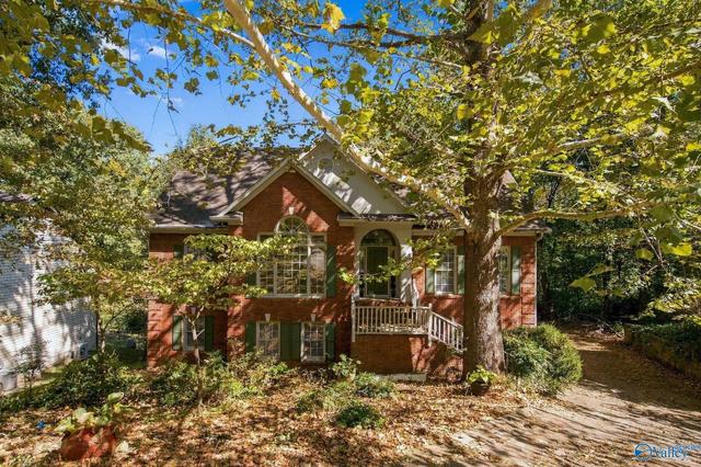 10019 Bluff Dr, Huntsville, AL 35803