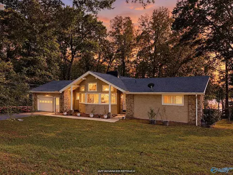 120 County Road 1324, Vinemont, AL 35179